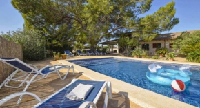 Modernes Landhaus mit Pool, Klimaanlage und WLAN nur 2 km vom Strand entfernt